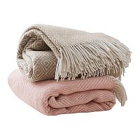 розовый шерстяной плед в Абакане